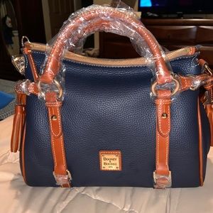 *SOLD* NWT Dooney & Bourke Satchel Handbag